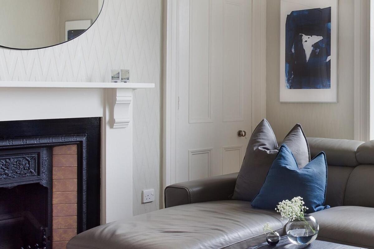 Esslemont Pad Apartment Aberdeen Room photo